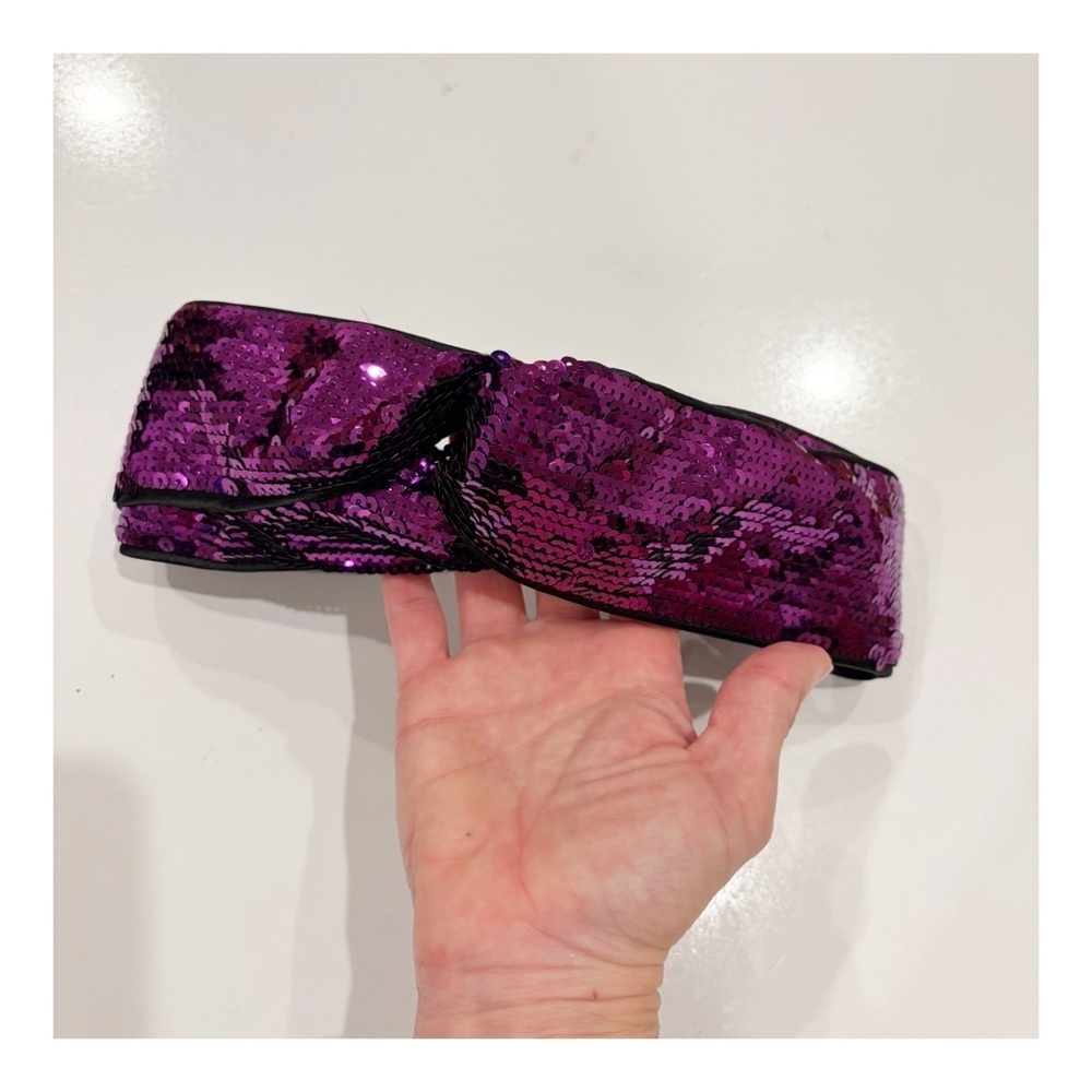 Authentic Gucci Sequin Knotted Headband - Picture 2 of 8
